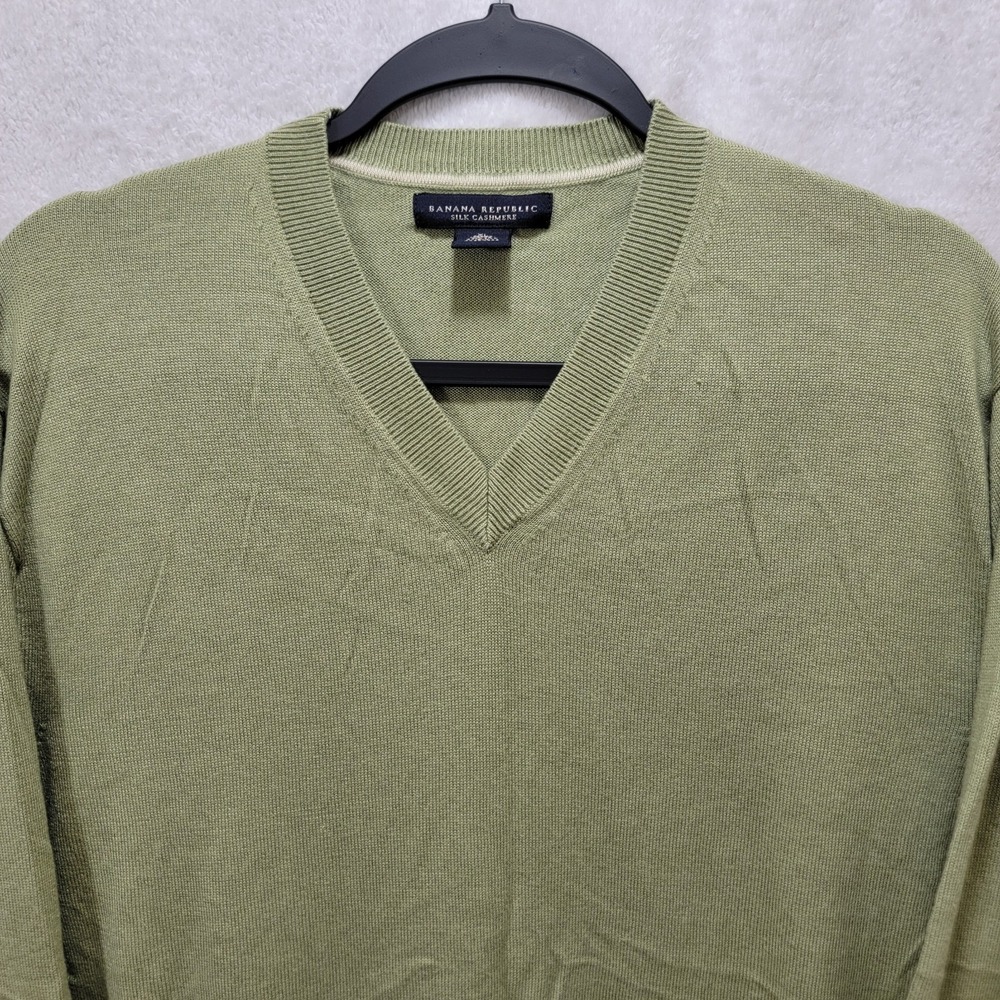 Banana Republic Silk Cashmere V Neck Sweater Men's LG Olive Green Preppy Luxury